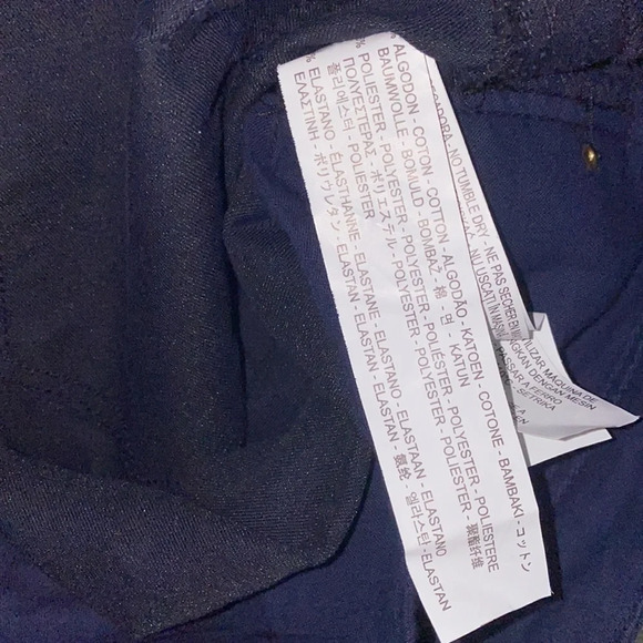 Stradivarius dark blue women’s  denim stretchy jeans Sz 44 - Picture 9 of 14